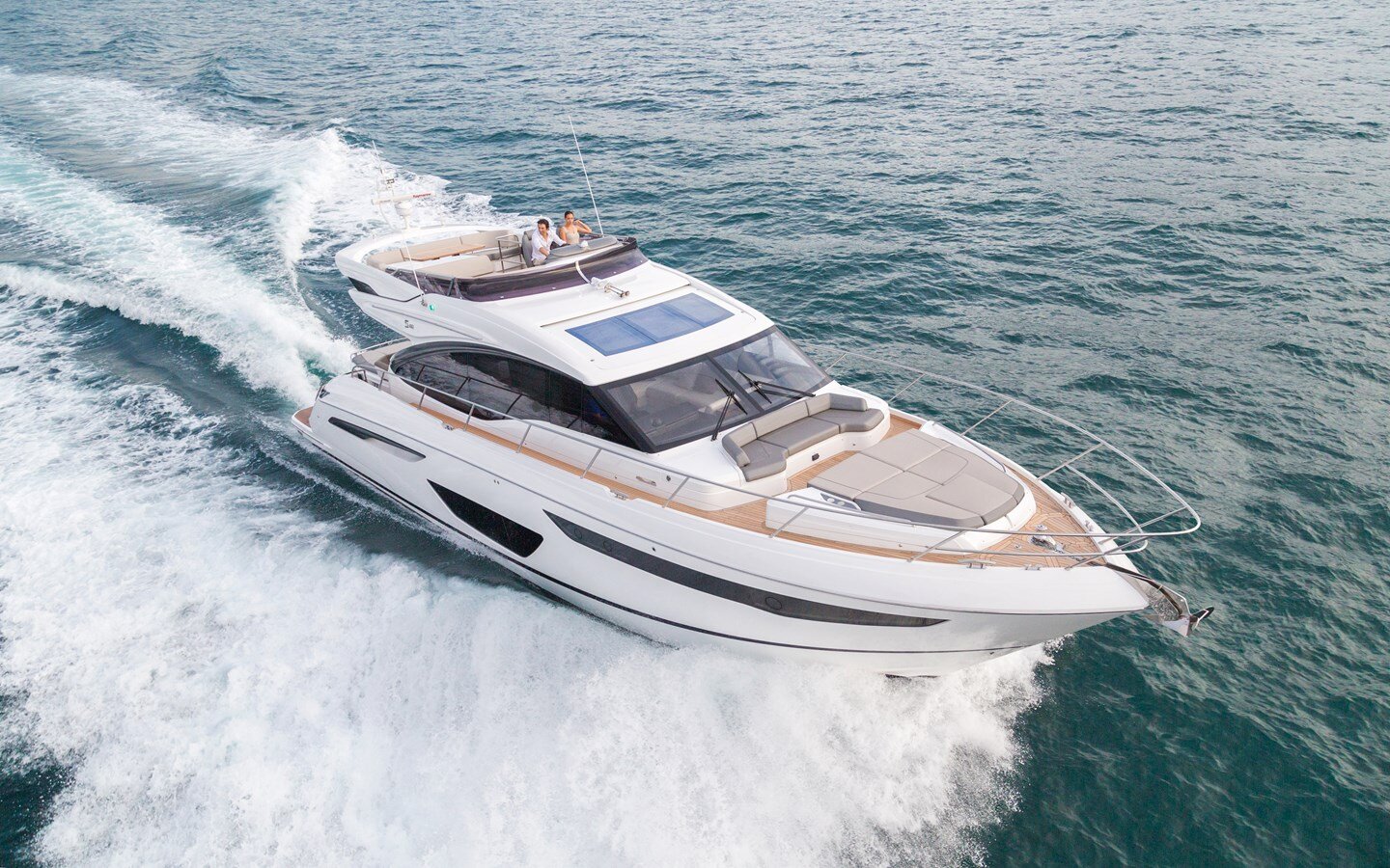 2017-princess-yachts-62-11-0c0a7a