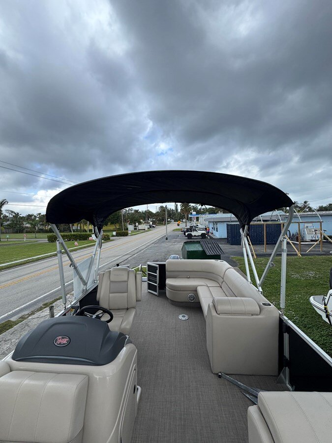 2017-ranger-boats-20-5-f43e7d