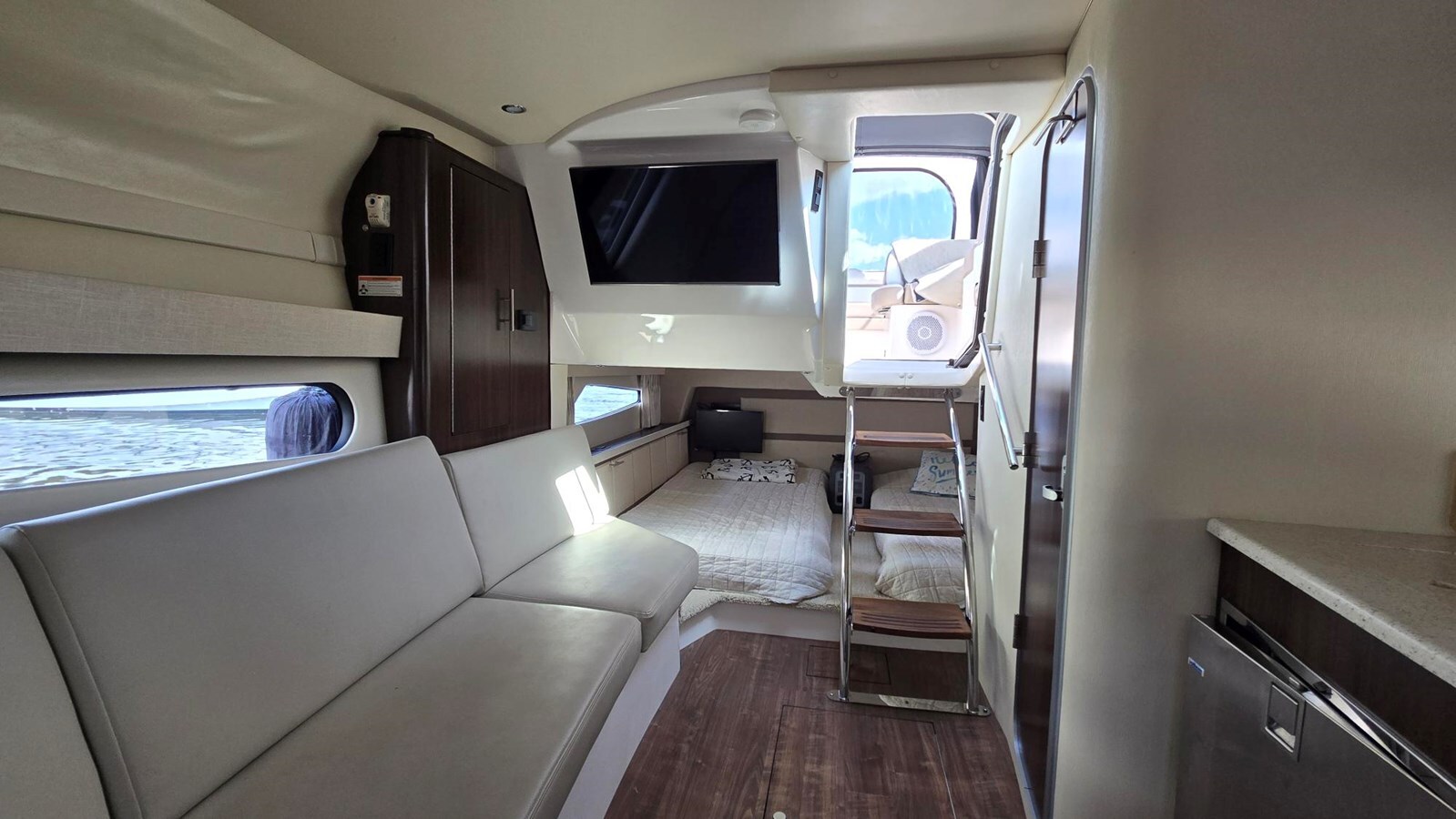 2017-regal-32-6493b6