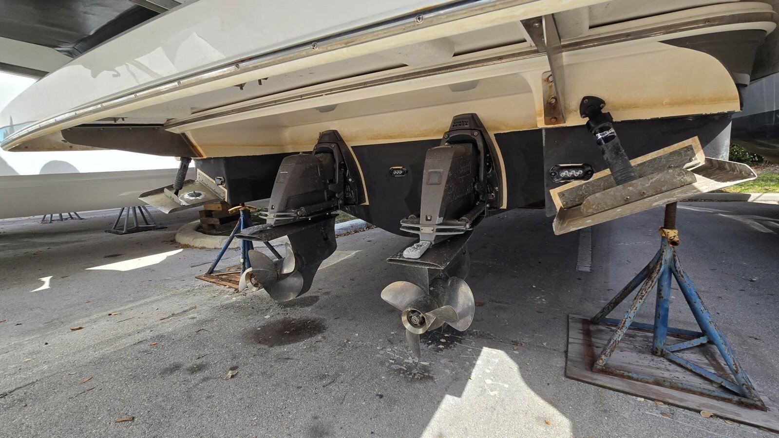 2017-regal-32-6493b6