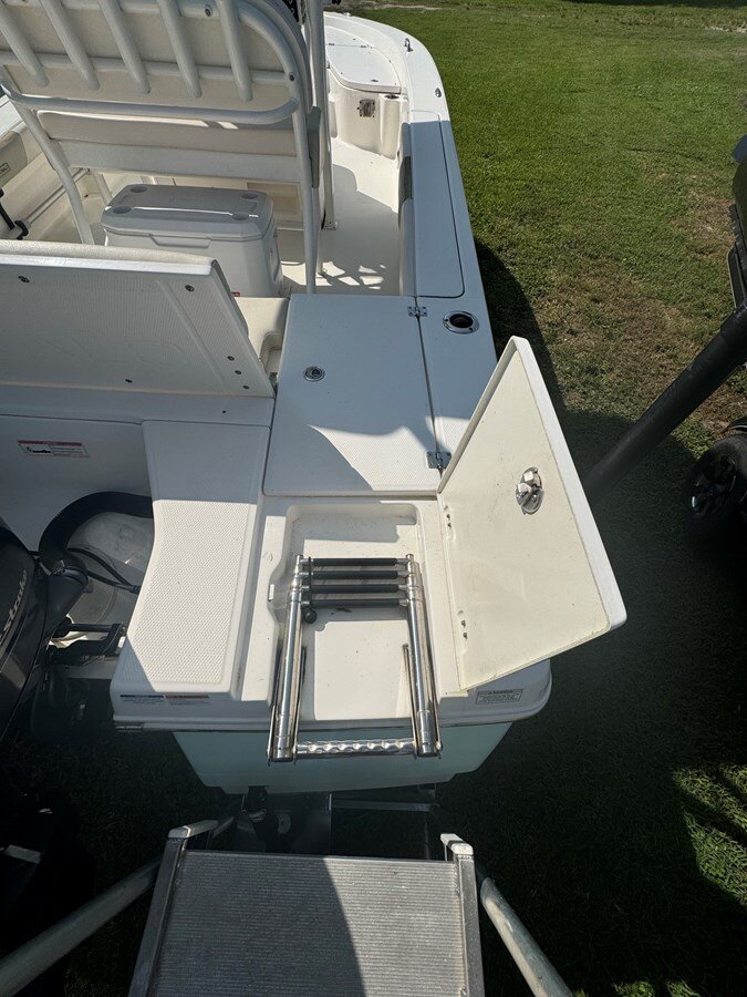 2017-robalo-22-6-c5b27e