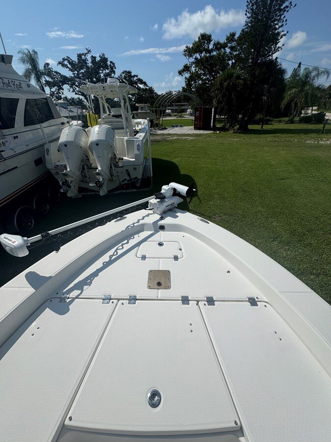 2017-robalo-22-6-c5b27e