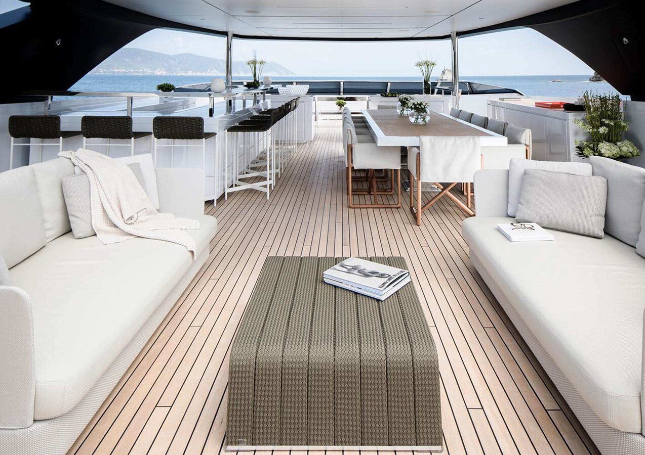 2017-sanlorenzo-170-8-90a9fb