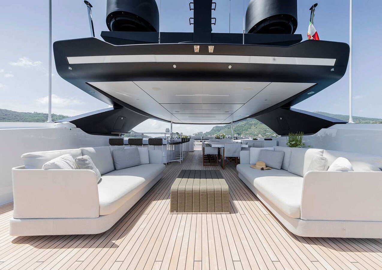 2017-sanlorenzo-170-8-90a9fb