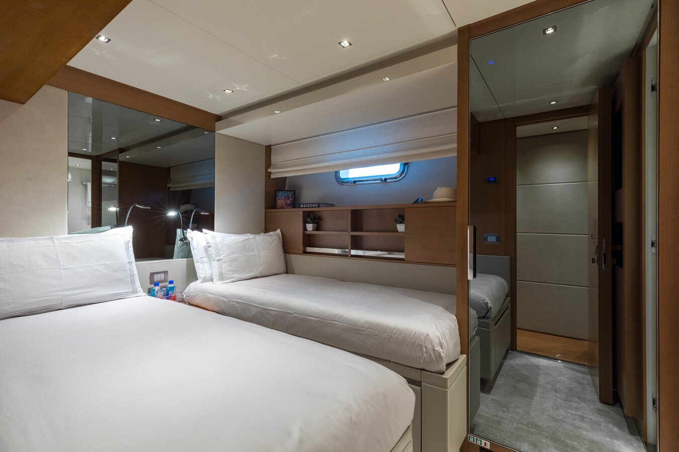 2017-sanlorenzo-87-10-f07d38