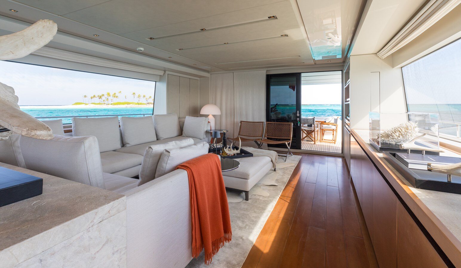 2017-sanlorenzo-87-10-f07d38