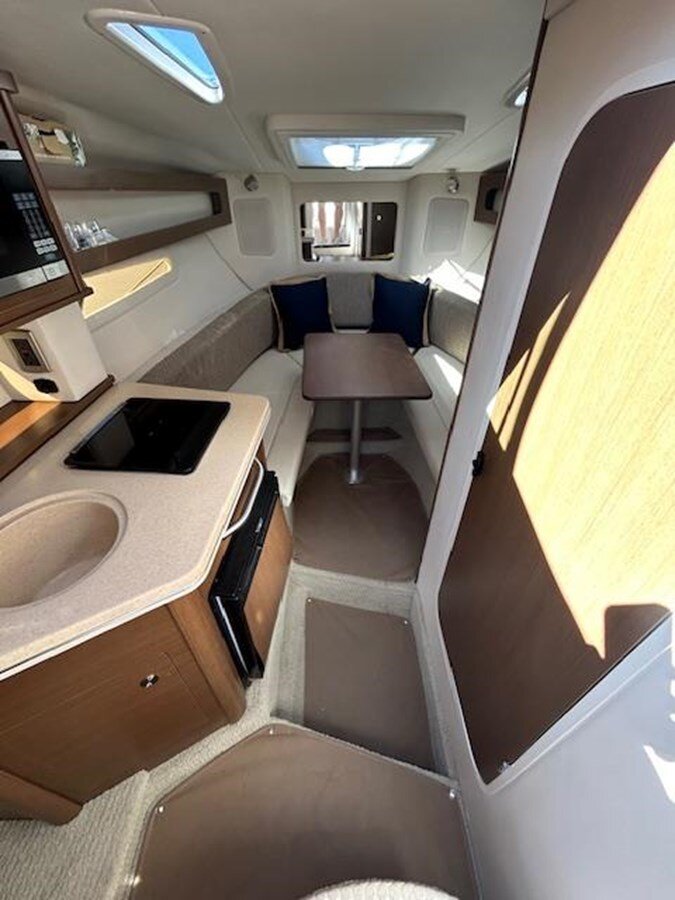 2017-sea-ray-26-8-047847