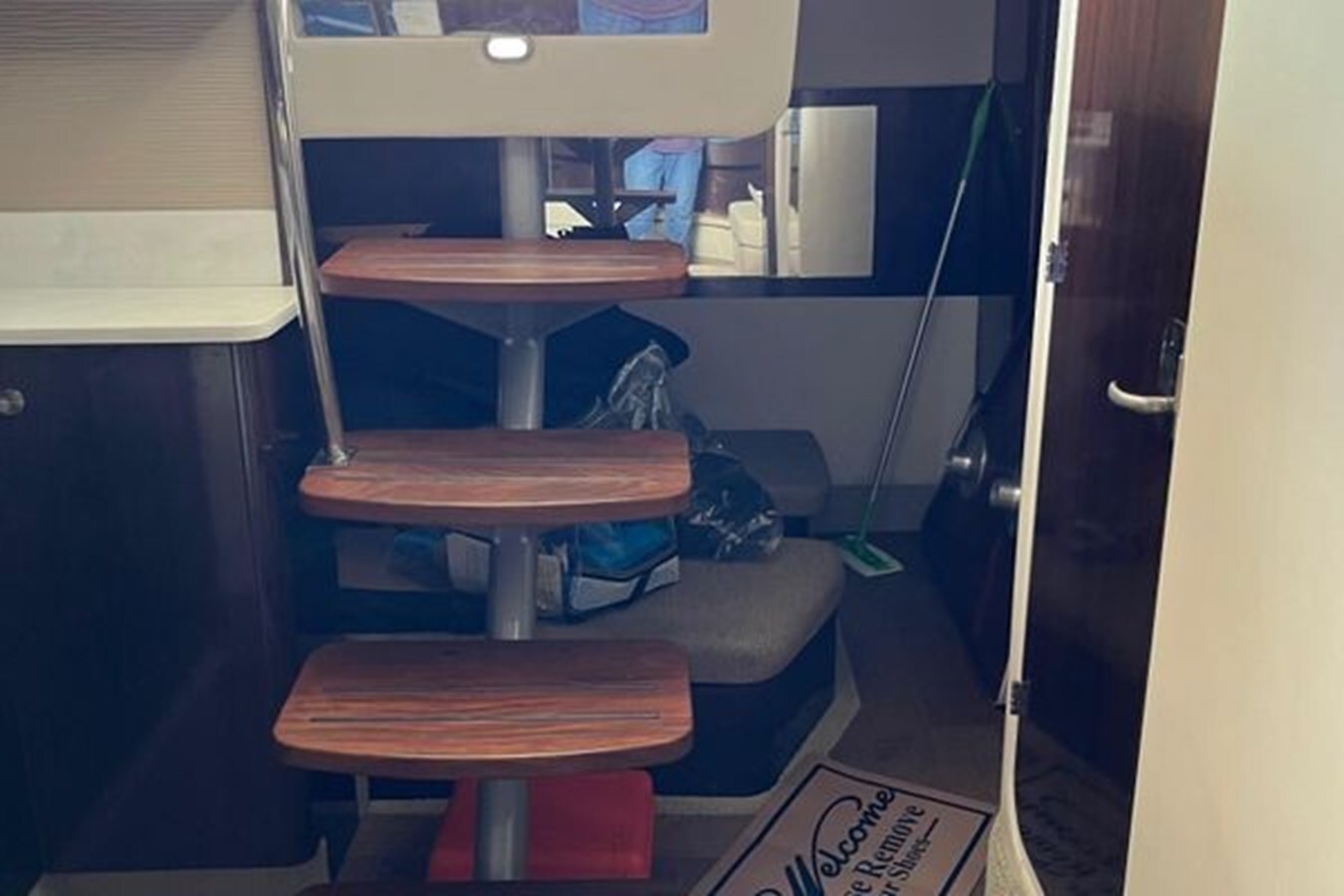 2017-sea-ray-35-1-a8b8ea