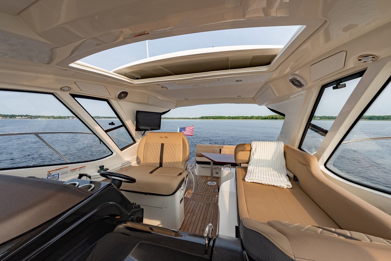 2017-sea-ray-35-635982