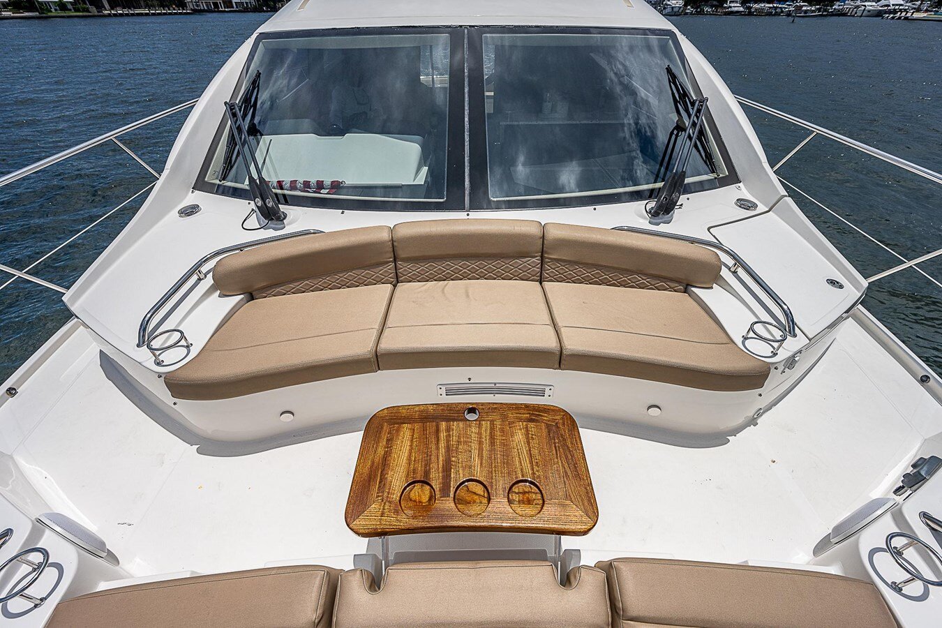 2017-sea-ray-58-10-684a2f