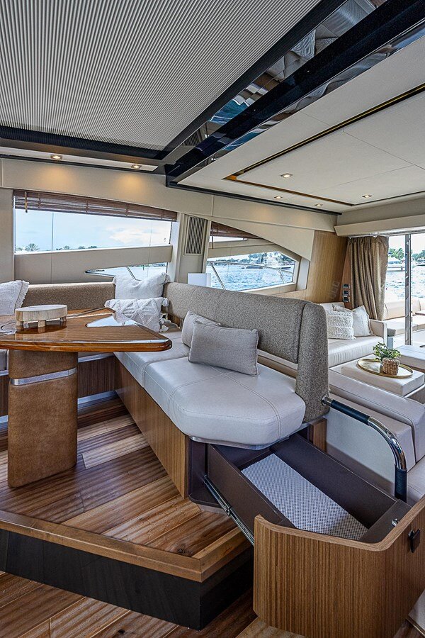 2017-sea-ray-58-10-684a2f