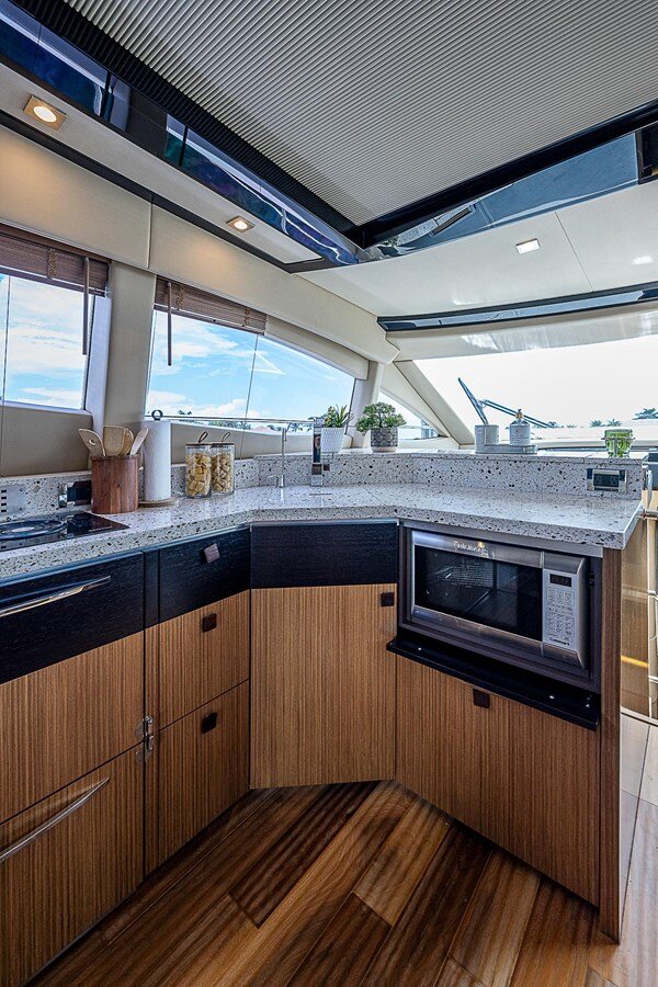 2017-sea-ray-58-10-684a2f