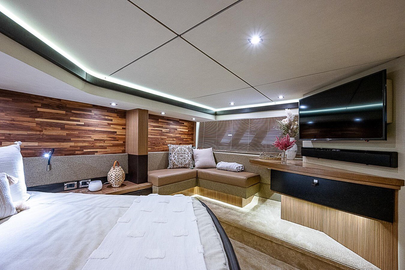 2017-sea-ray-58-10-684a2f