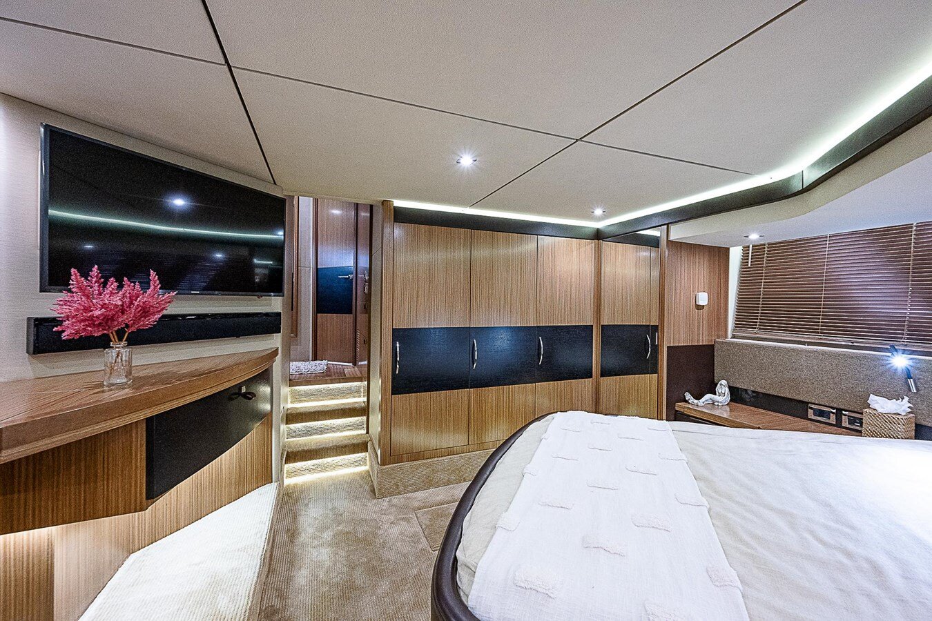 2017-sea-ray-58-10-684a2f