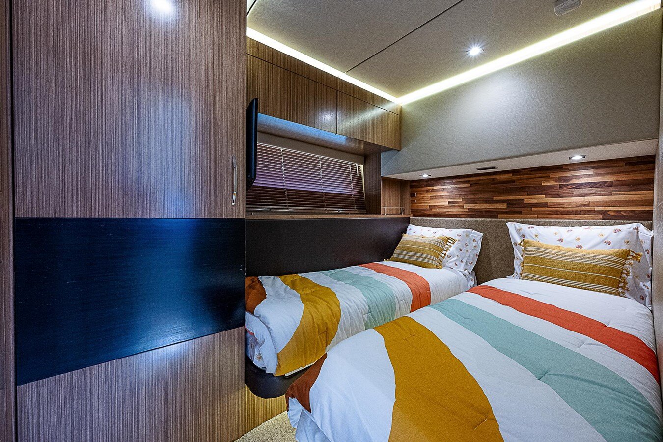 2017-sea-ray-58-10-684a2f