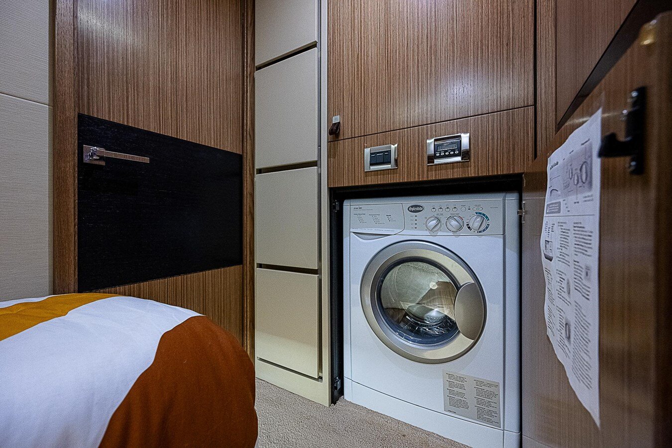 2017-sea-ray-58-10-684a2f