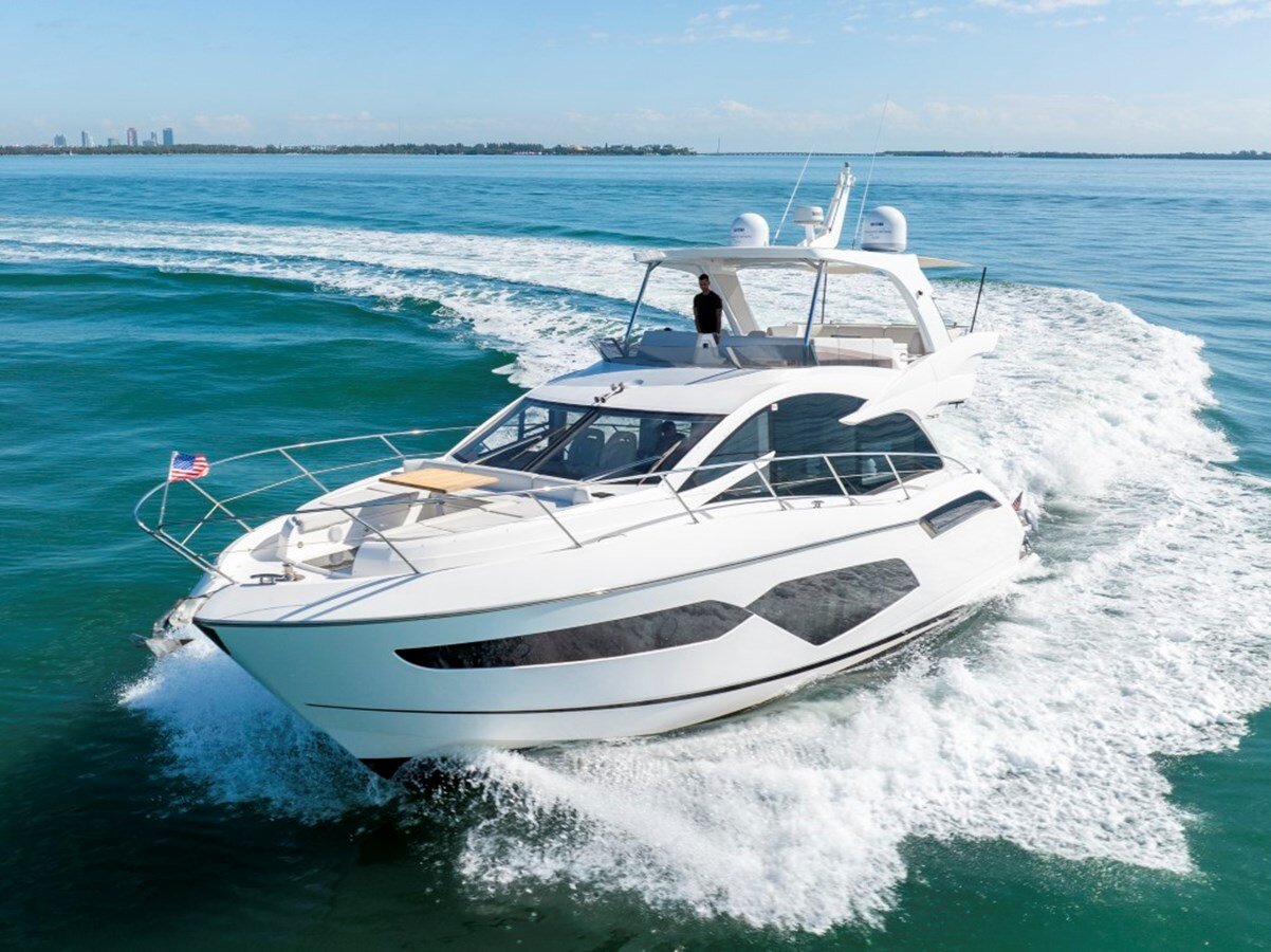 2017-sunseeker-52-1ee358