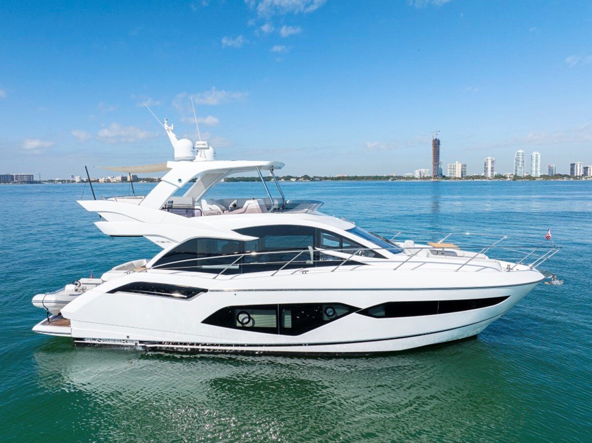 2017-sunseeker-52-1ee358