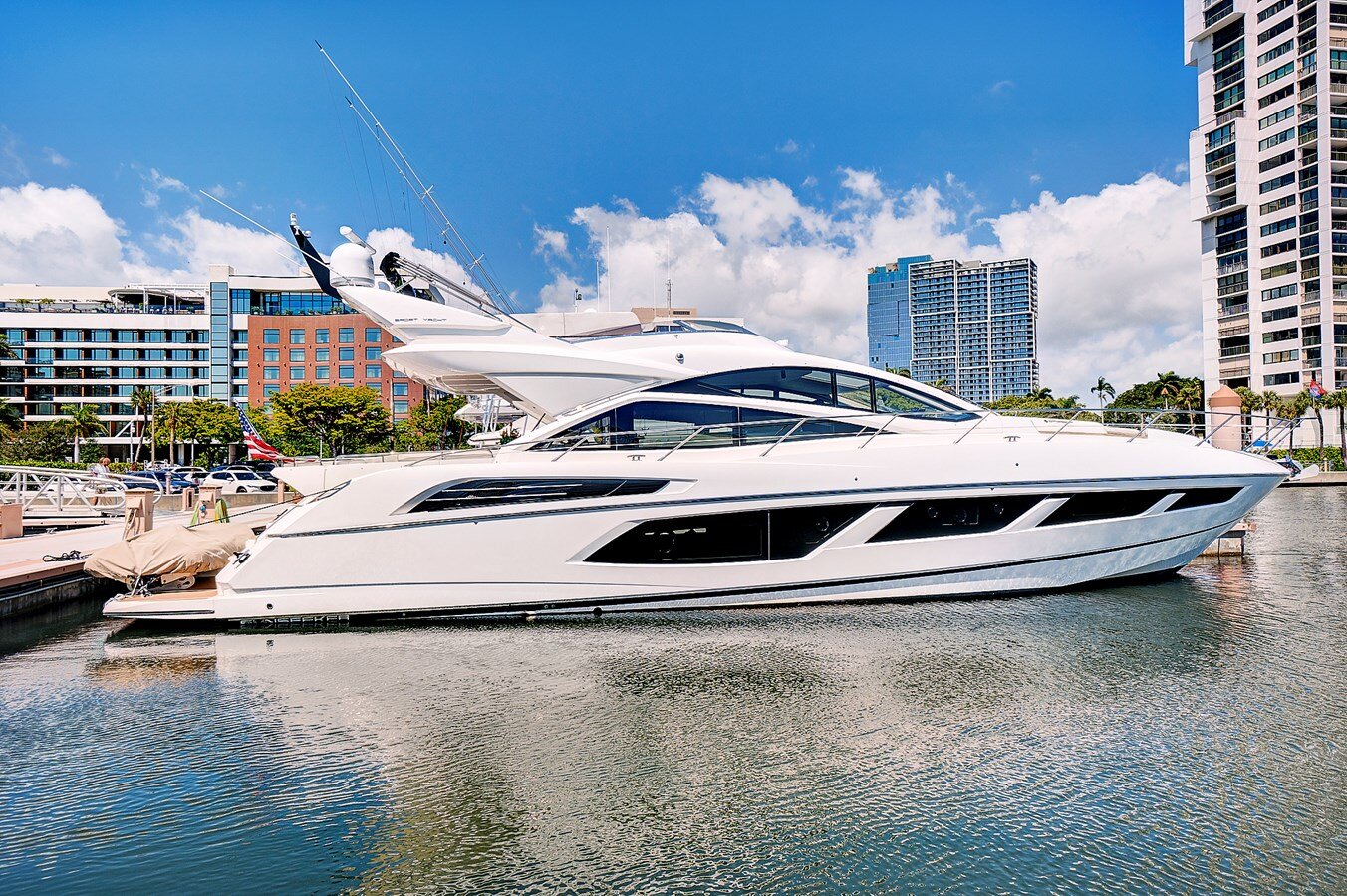 2017-sunseeker-68-5e5dc9