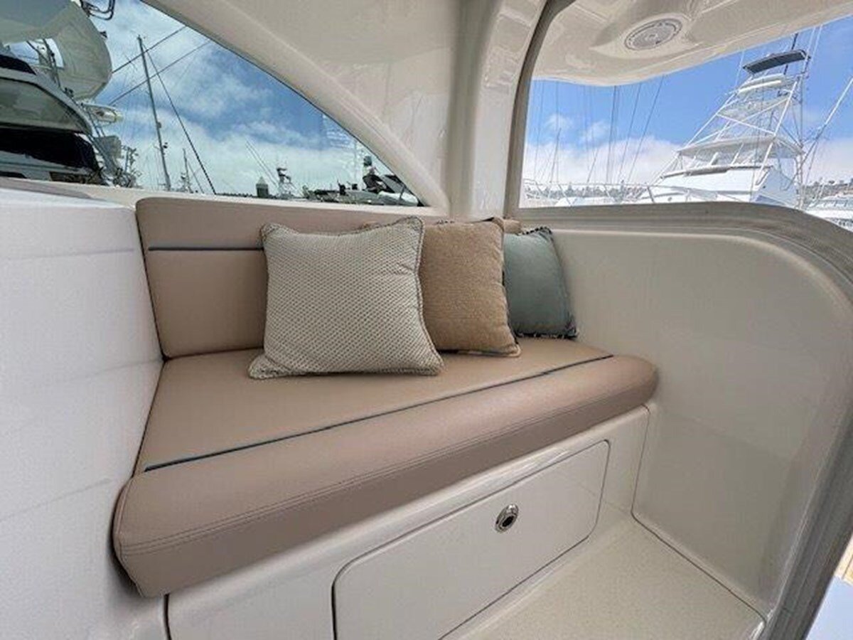 2017-viking-37-8-625dfd