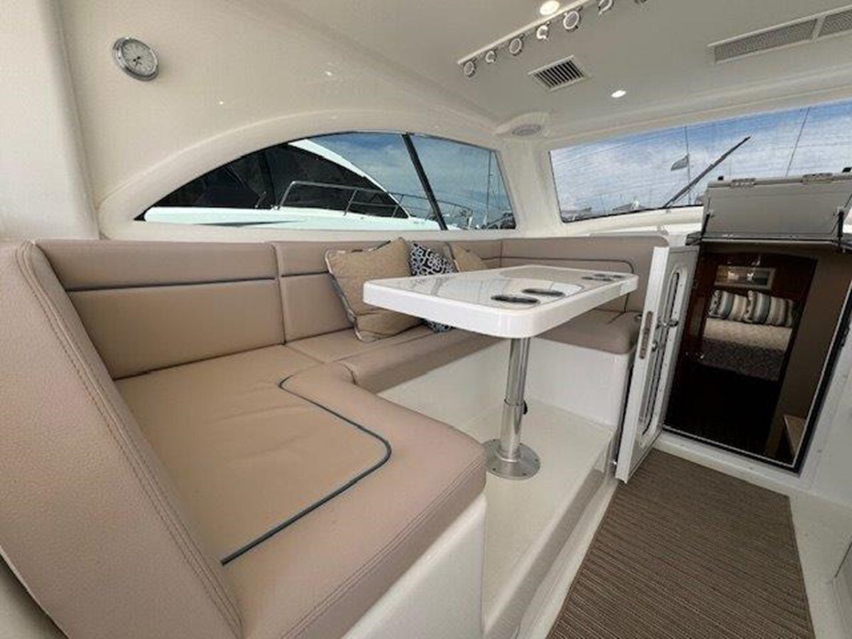 2017-viking-37-8-625dfd