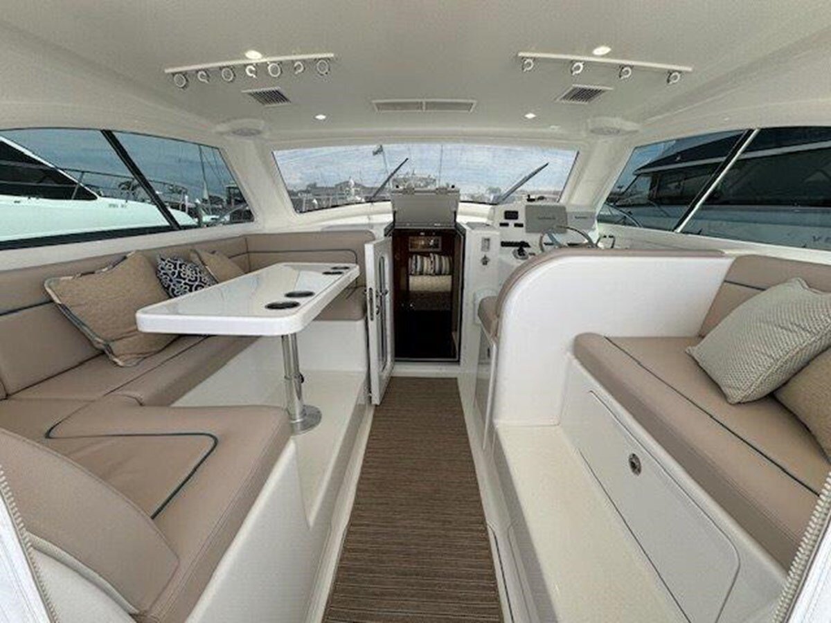 2017-viking-37-8-625dfd