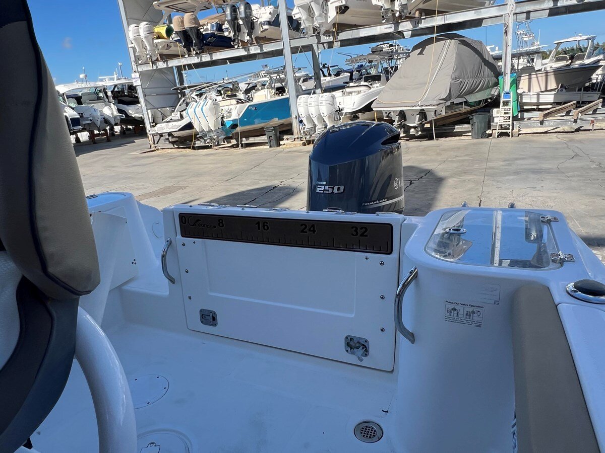 2017-wellcraft-24-b808cc