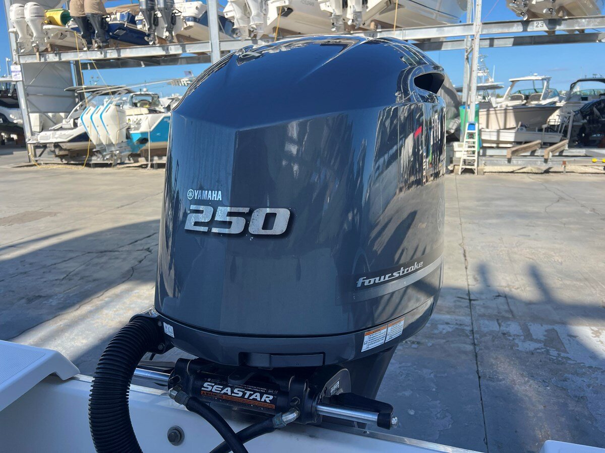 2017-wellcraft-24-b808cc