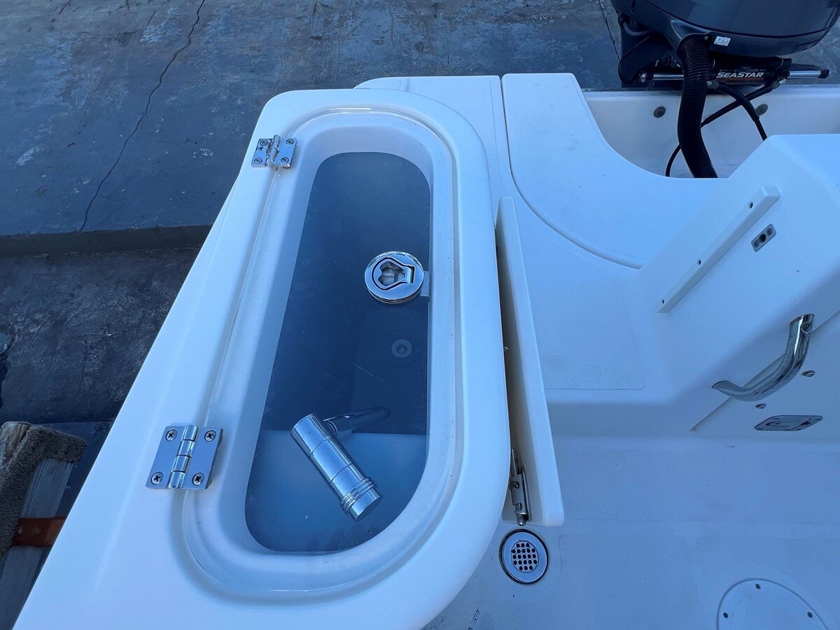 2017-wellcraft-24-b808cc