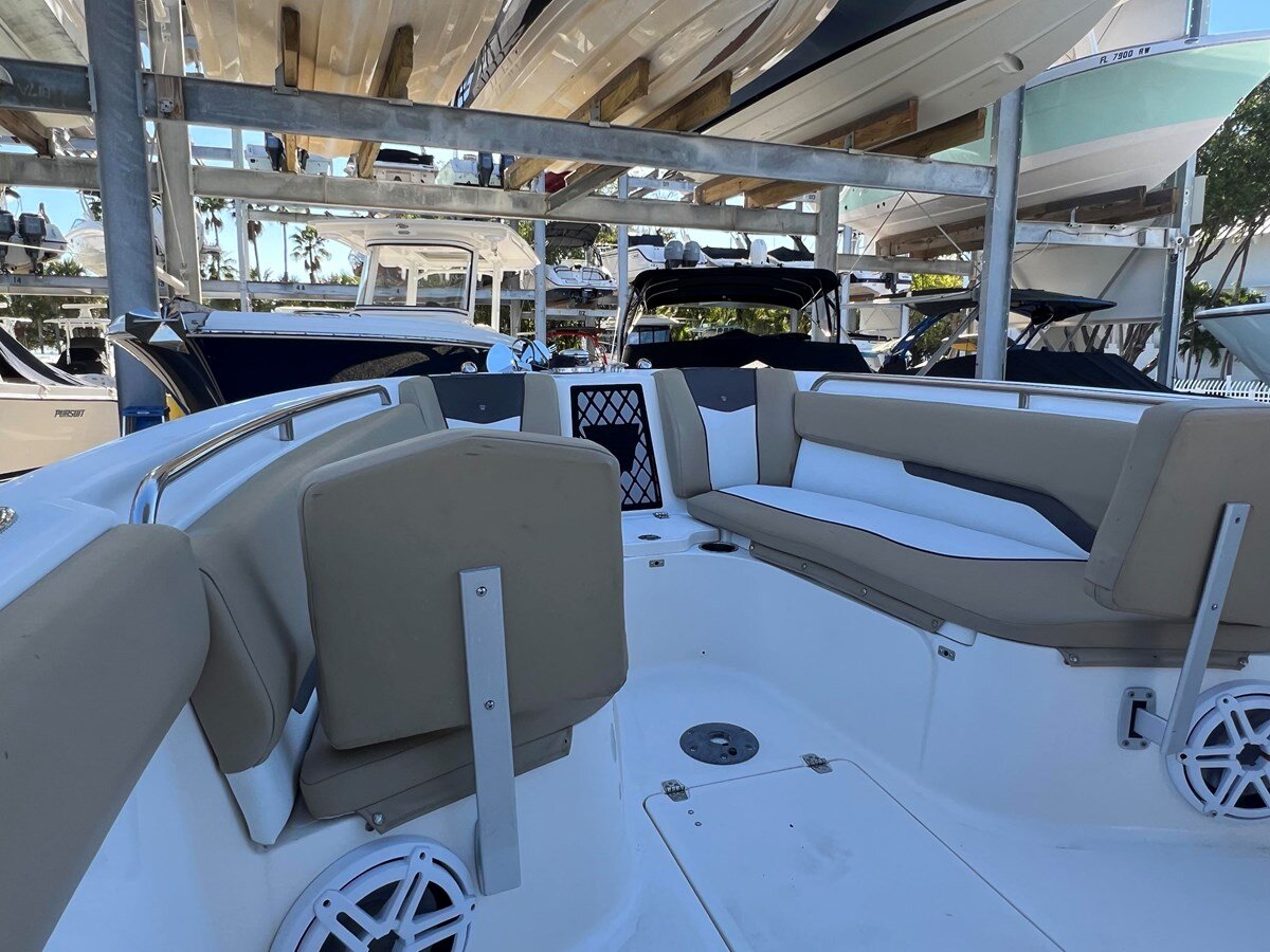 2017-wellcraft-24-b808cc