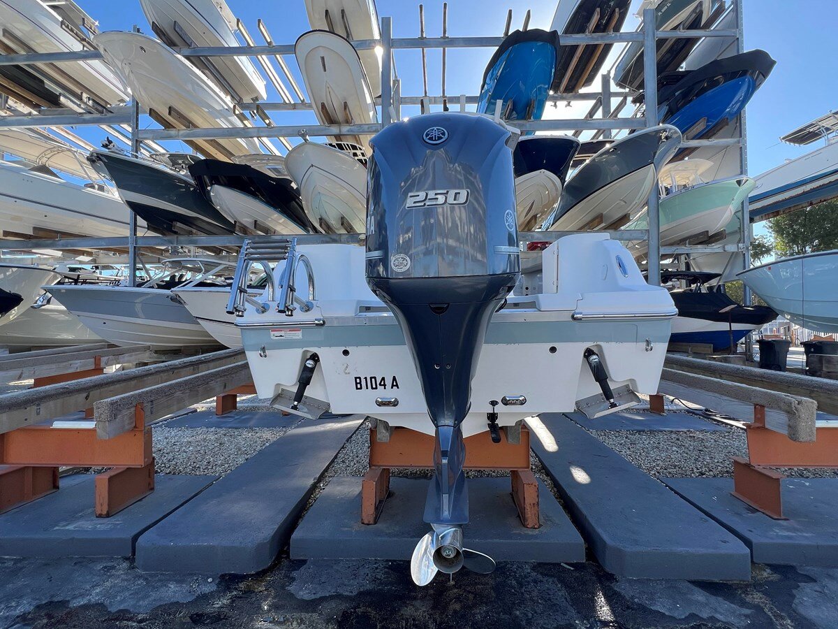 2017-wellcraft-24-b808cc