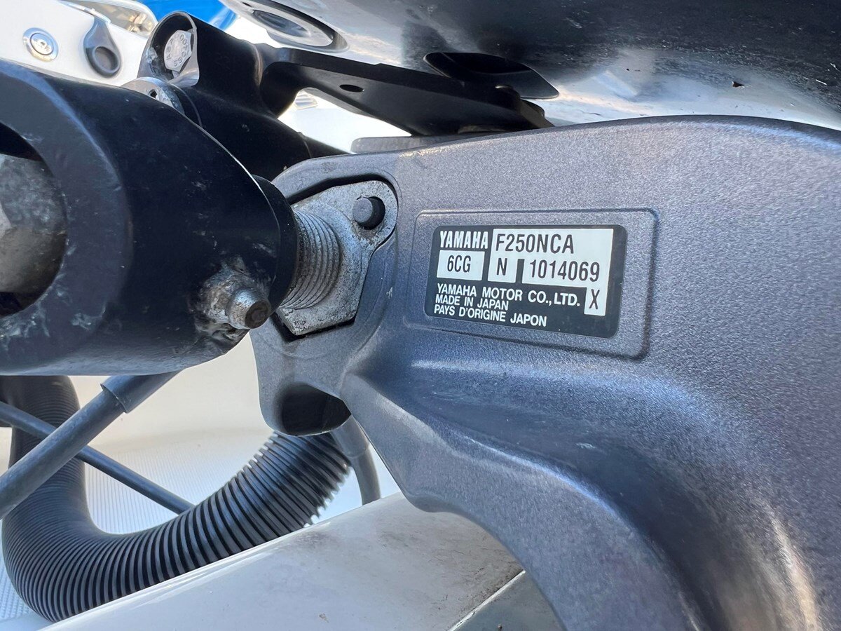 2017-wellcraft-24-b808cc