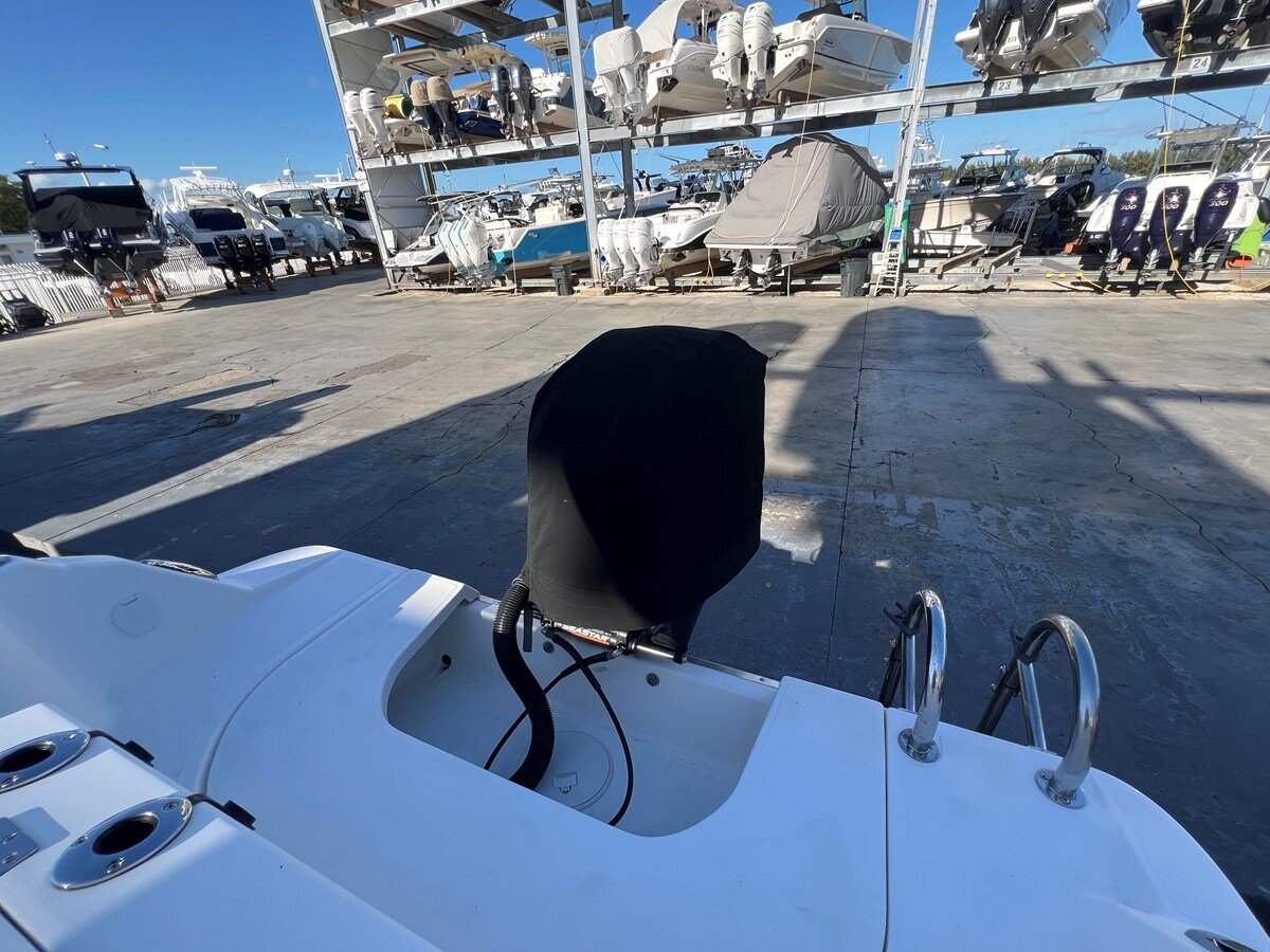 2017-wellcraft-24-b808cc