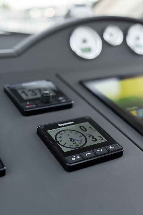 2017-windy-boats-46-5-6d16c7