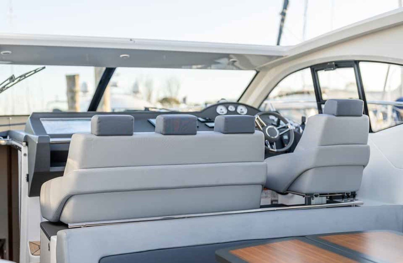 2017-windy-boats-46-5-6d16c7