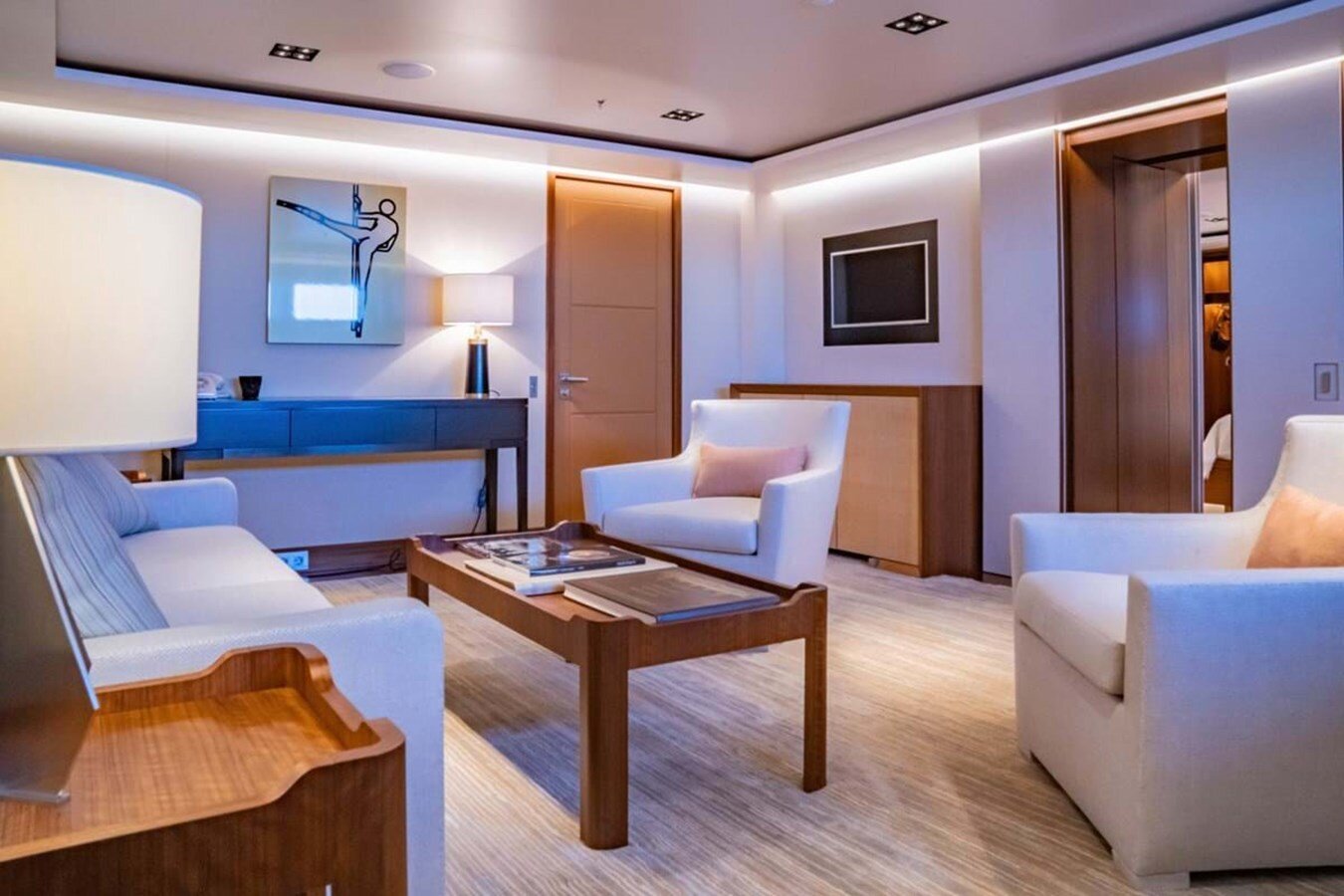 2018 ADMIRAL YACHTS 240' 2