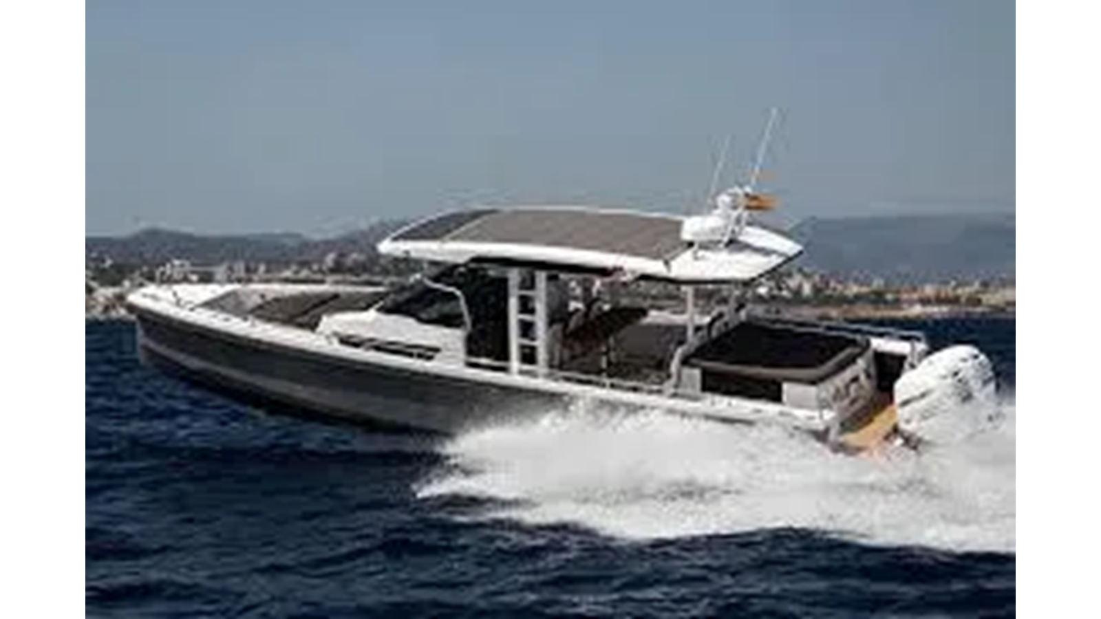 2018-axopar-37-2ee702