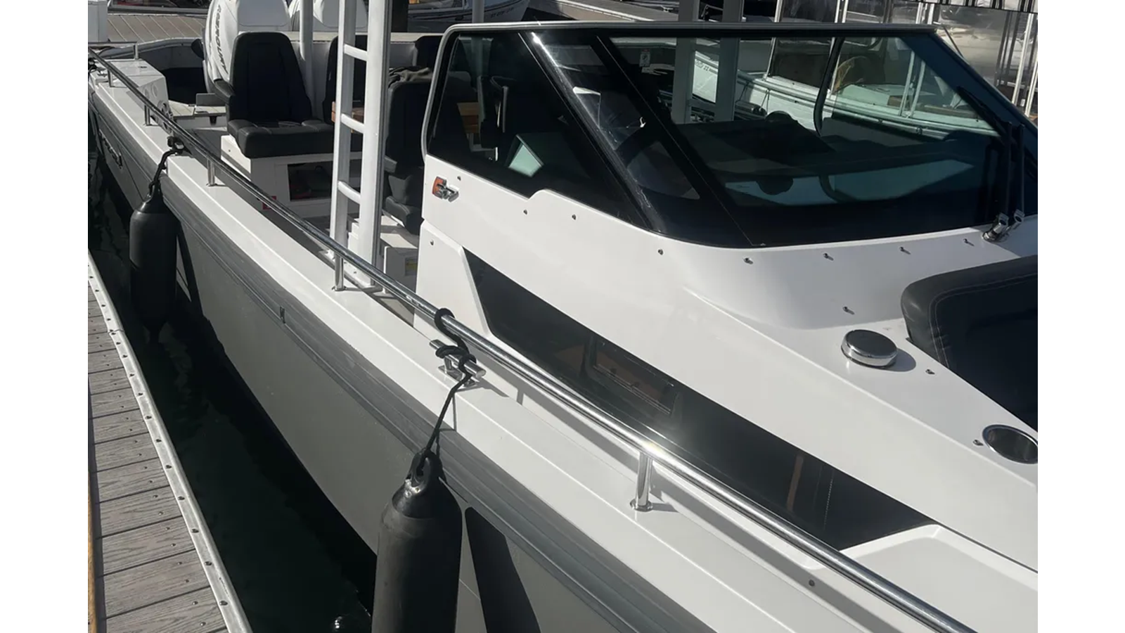 2018-axopar-37-2ee702