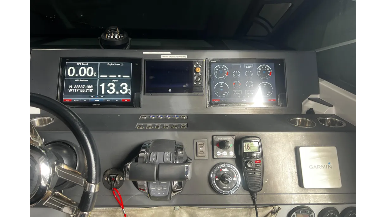 2018-axopar-37-2ee702