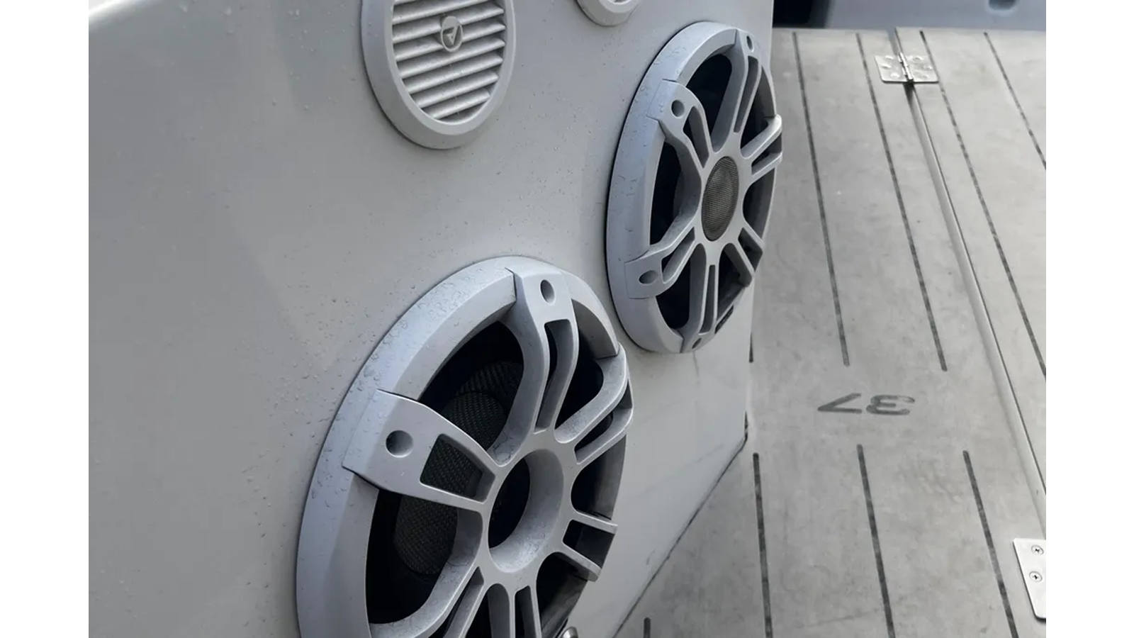 2018-axopar-37-2ee702