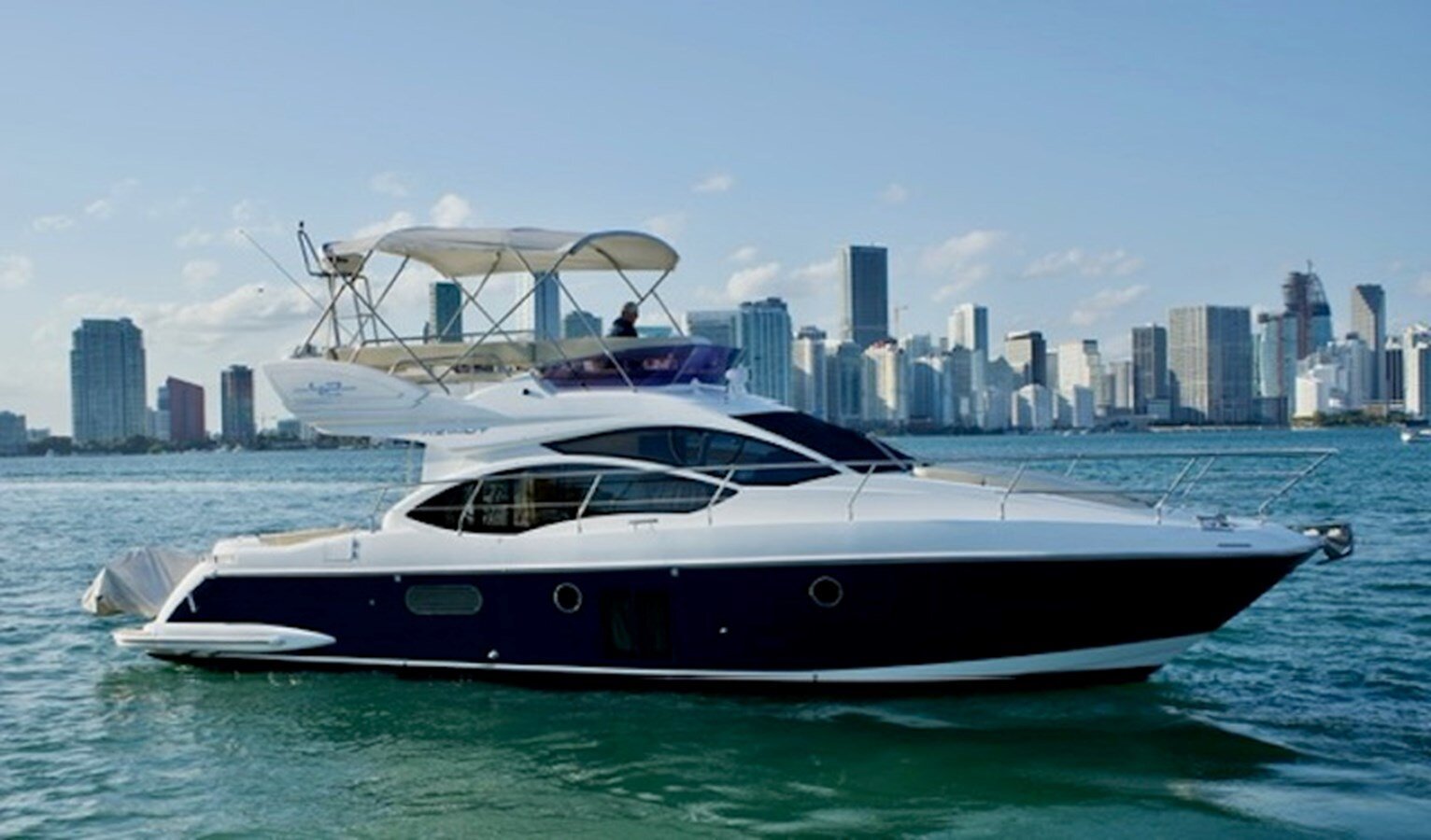 2018-azimut-yachts-42-638d21