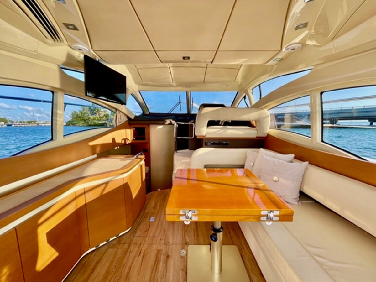 2018-azimut-yachts-42-638d21