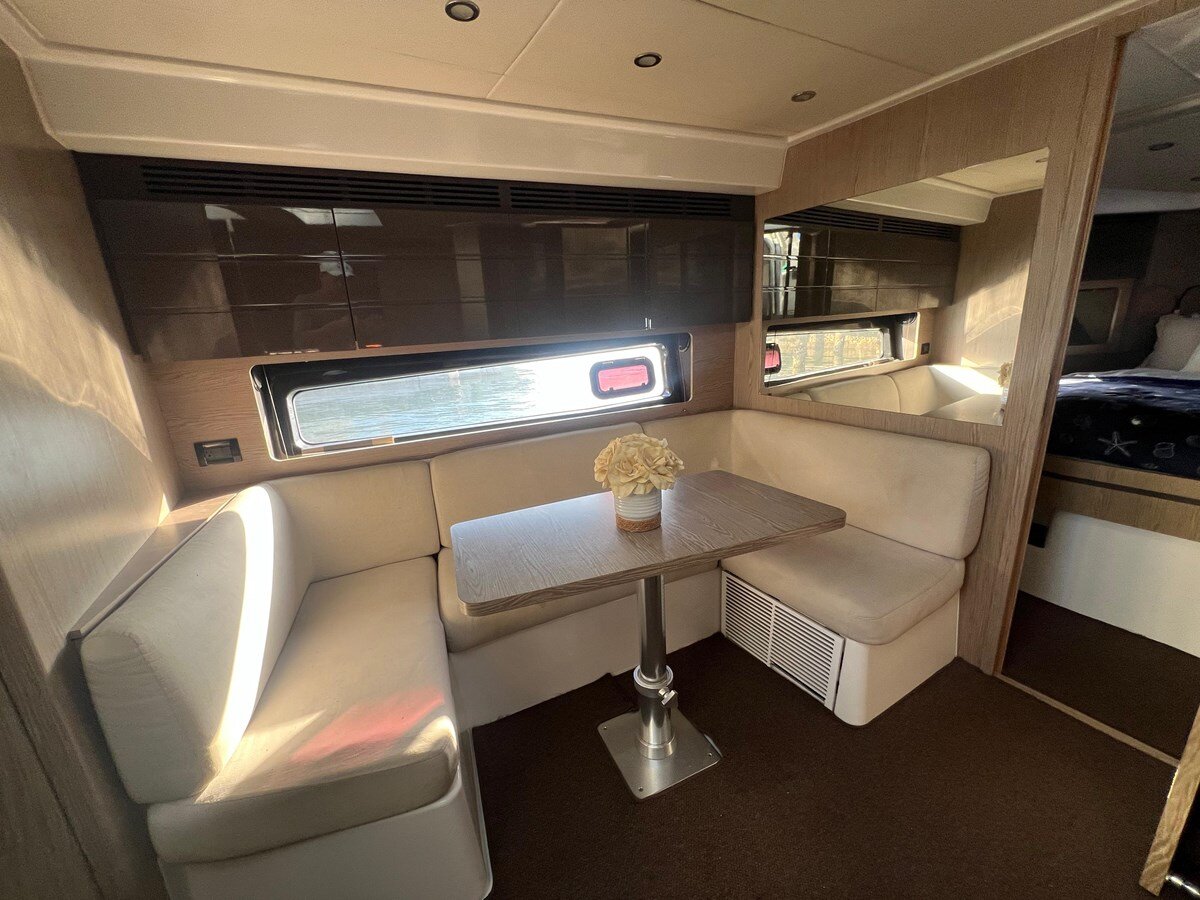 2018-azimut-yachts-43-22b2ea