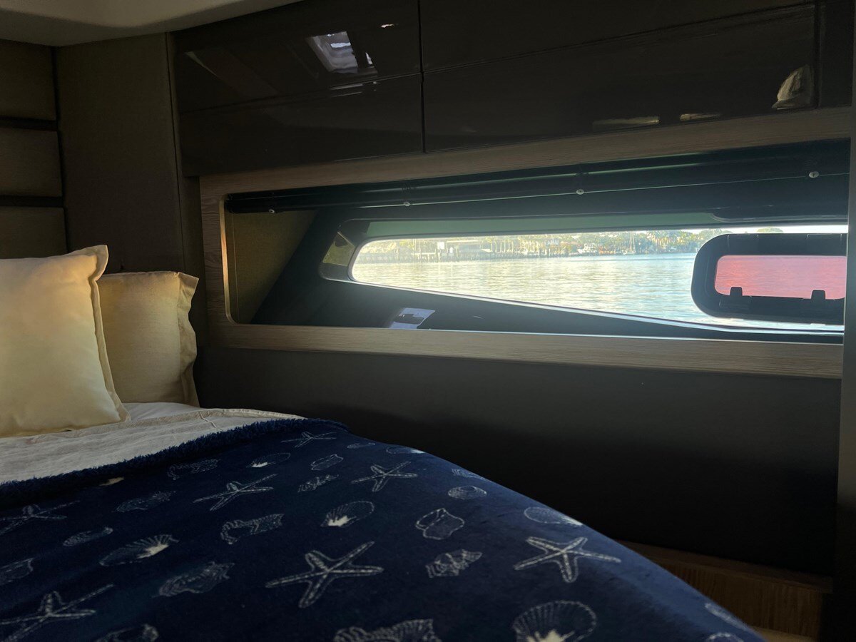 2018-azimut-yachts-43-22b2ea