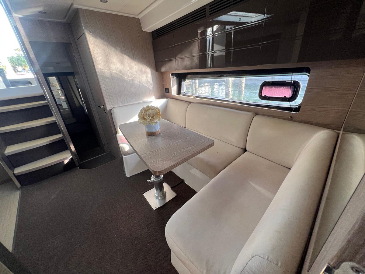 2018-azimut-yachts-43-22b2ea