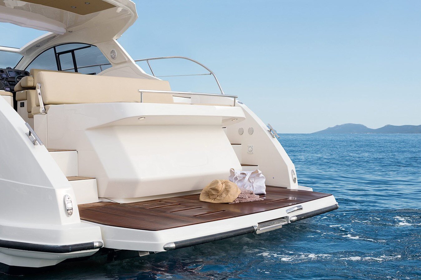 2018-azimut-yachts-45-1-b6a30e