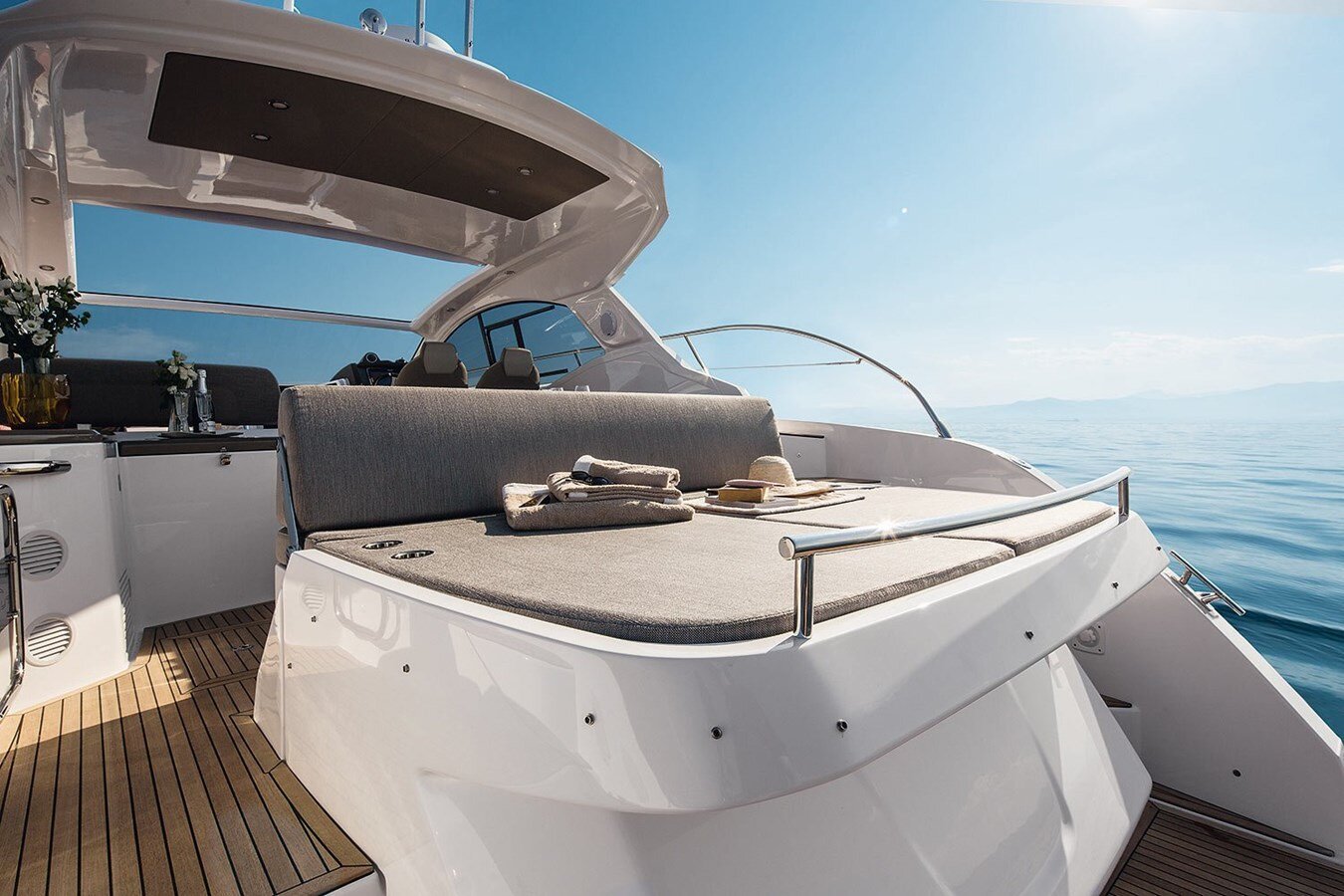 2018-azimut-yachts-45-1-b6a30e