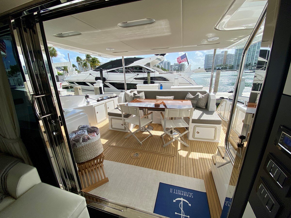 2018-azimut-yachts-66-421ea0