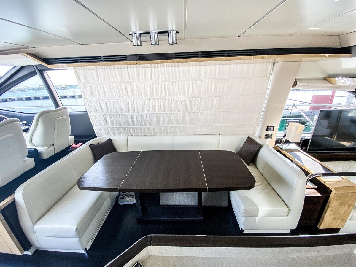 2018-azimut-yachts-66-a3e722