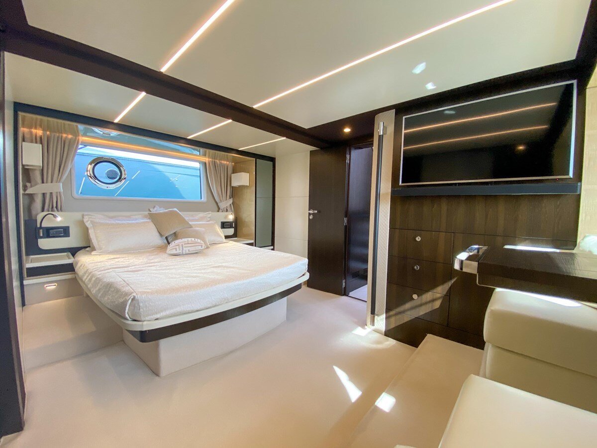 2018-azimut-yachts-66-a3e722